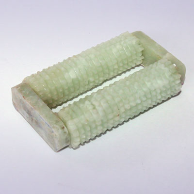 Массажёр для тела двойной игольчатый валик 