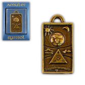 Амулет - защищает в дороге, возвращает потерянное, приносит новые знакомства