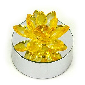 Лотос желтый прозрачный, d-70 мм., 15 лепестков