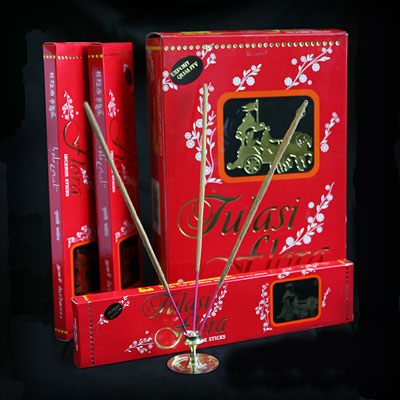 443TF - Благовония Sarathi Tulasi Flora pouch 25gm