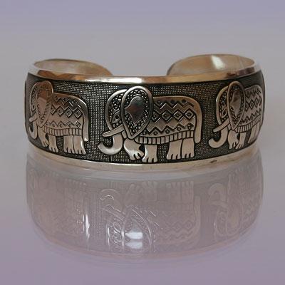Браслет-оберег Слон Индийский металлический шир