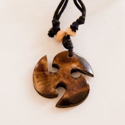 Амулет из кости на шею Nepal BP04-17