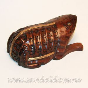 Лягушка C3250-6 резная h~6cm L~14cm дерево  с росписью