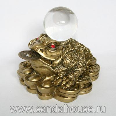 Жаба богатства F443  с хрустальным шаром h~10cm 