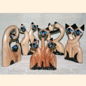 IEKS01 Коты сиамские в ассорт. 25см (дерево)