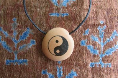 Подвеска-Амулет "ОМ" глина, 27 мм. ручная работа.