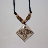 Амулет из кости на шею Nepal  BP02-2