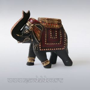 Слон резной JDP169-6 хобот вверх  h~15cm L~cm деревянный с росписью