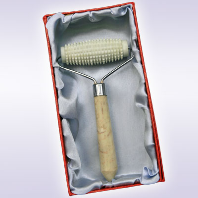 Массажёр для тела JJ0206  из нефрита игольчатый валик L~17sm