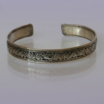 Браслет-оберег узкий со сканью N4925