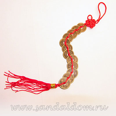 Цепь из 12-и монет d=2см 