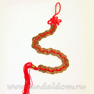 Цепь из 28-и монет d=1см 