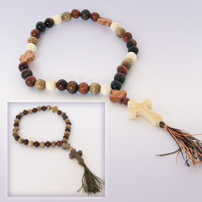 Четки из дерева MIX с крестом, 33 бусины, 9mm L=26см