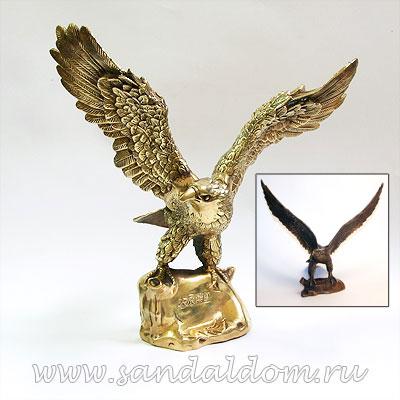 Орел TD80  на камне  h-31cm бронза