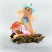 Статуэтка YX2070 ФЕЯ на листиках полистоун + керамка h=12см L=11см 