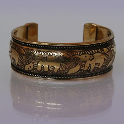 Браслет-оберег, Безразмерный, СЛОНЫ, под золото, Индия